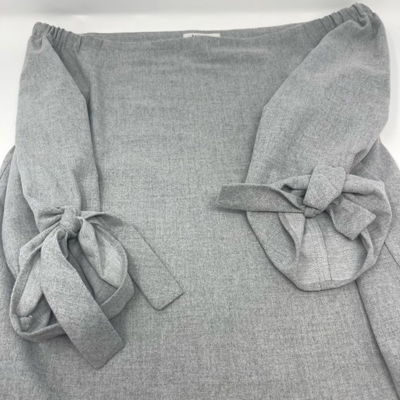 ARITZIA BABATON: Malik Gray, Off-Shoulder Top, Tie Sleeves; Size Small - Picture 1 of 7